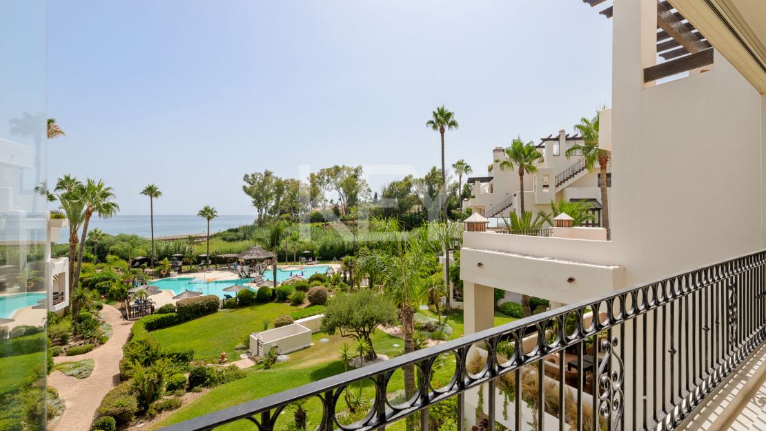 Elegante apartamento renovado en Bahía del Velerín