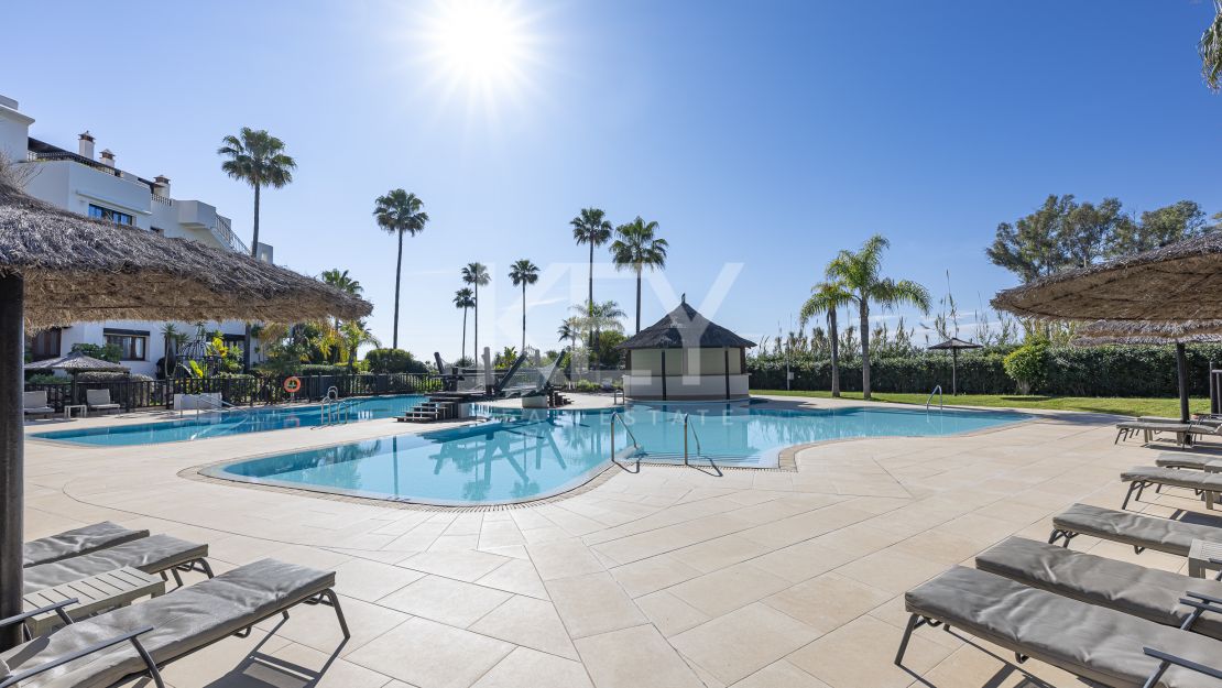 Elegante apartamento renovado en Bahía del Velerín