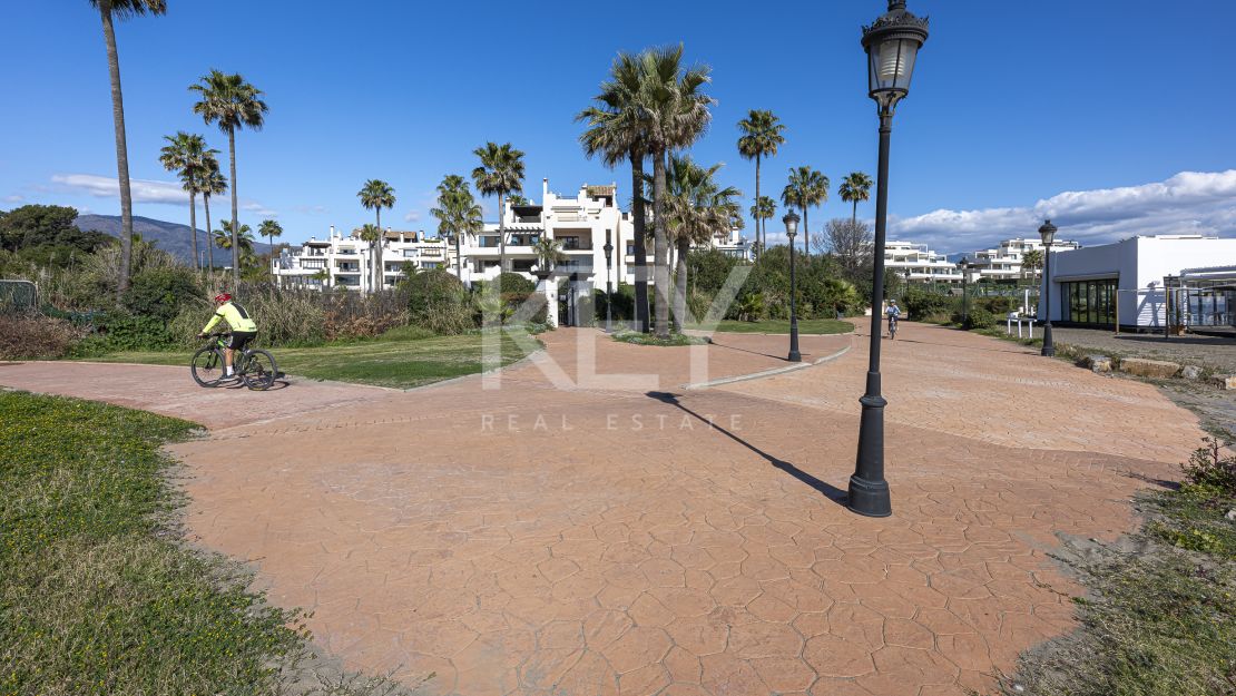 Elegante apartamento renovado en Bahía del Velerín