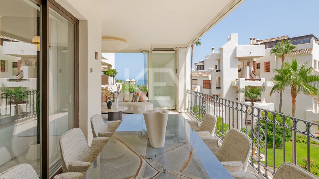 Elegante apartamento renovado en Bahía del Velerín