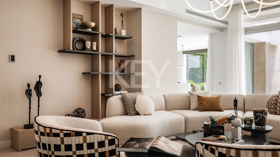 Современная вилла с пятью спальнями с ванными комнатами в Эль Параисо