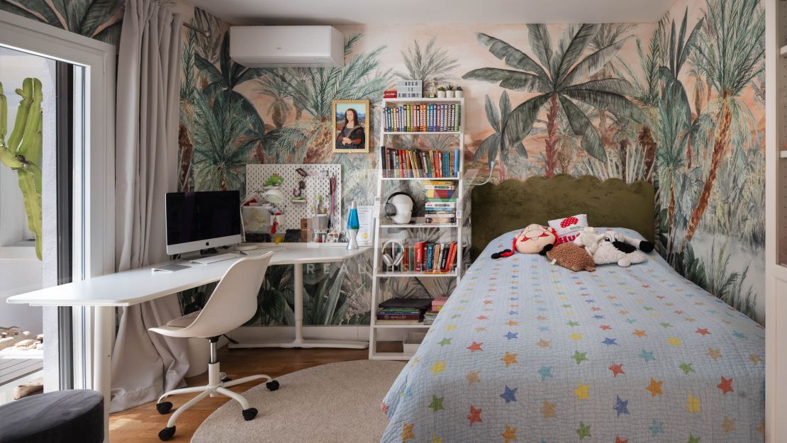 Очаровательная андалусская вилла с уединением и частичным видом на море в Бенахависе