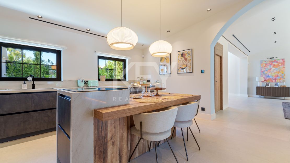 Contemporary one-level villa for sale in Marbella – Puerto Banús