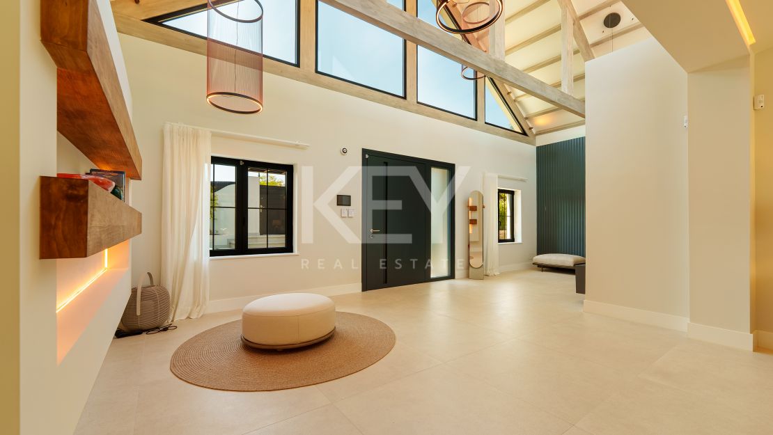 Contemporary one-level villa for sale in Marbella – Puerto Banús