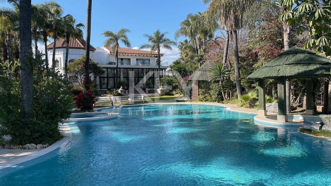 Villa moderna de estilo loft cerca de Puerto Banús