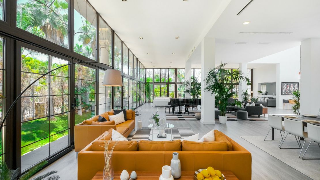Villa moderna de estilo loft cerca de Puerto Banús