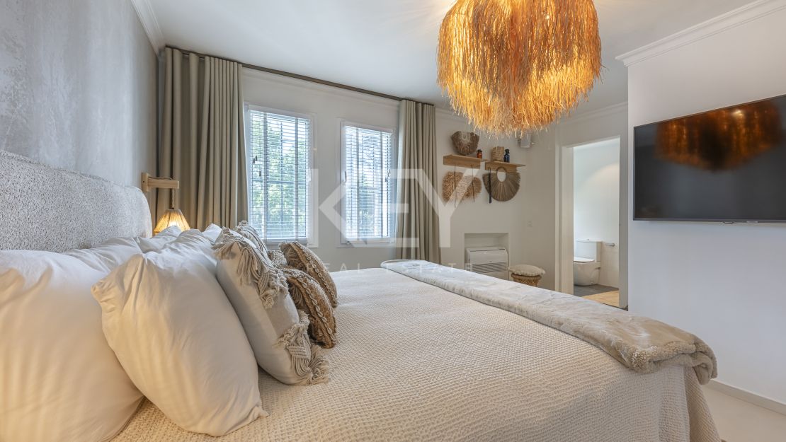 Современная вилла с бохо-шармом в Нуэва Андалусия