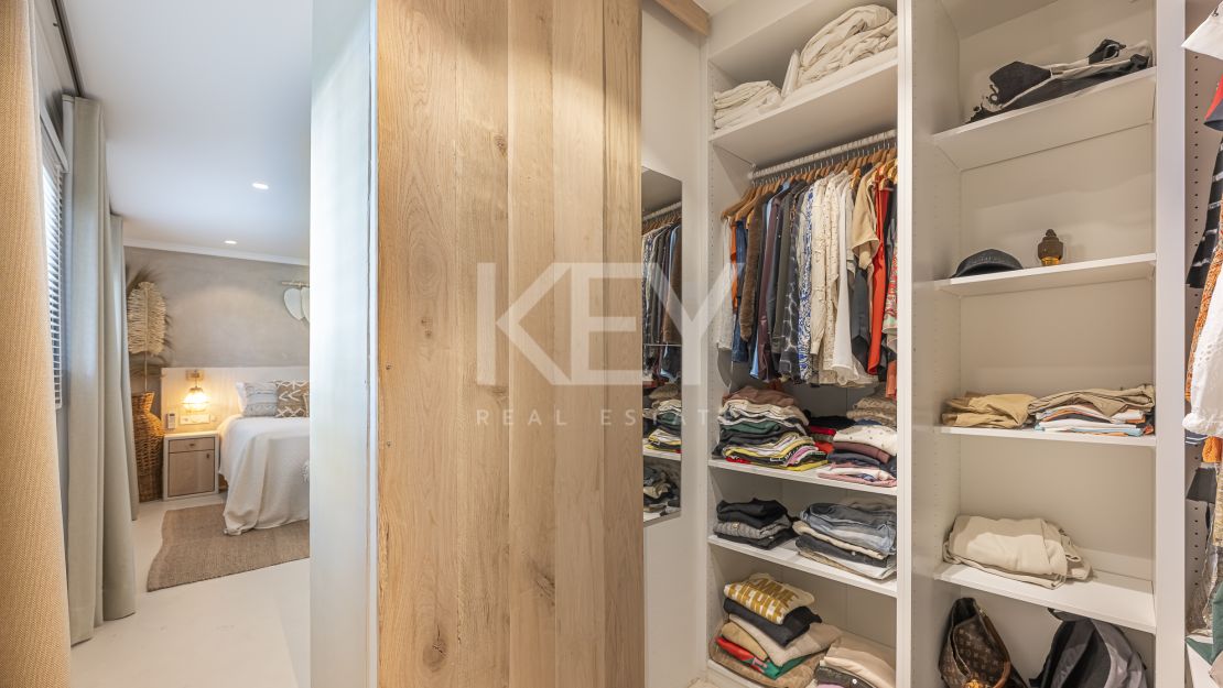 Современная вилла с бохо-шармом в Нуэва Андалусия