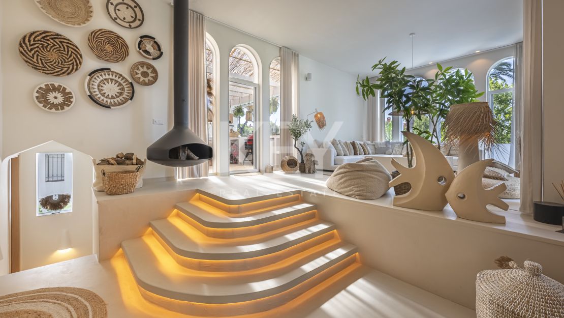 Современная вилла с бохо-шармом в Нуэва Андалусия