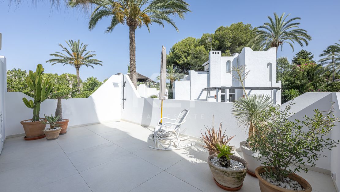 Современная вилла с бохо-шармом в Нуэва Андалусия