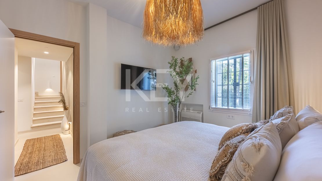 Современная вилла с бохо-шармом в Нуэва Андалусия