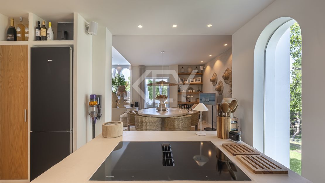 Современная вилла с бохо-шармом в Нуэва Андалусия