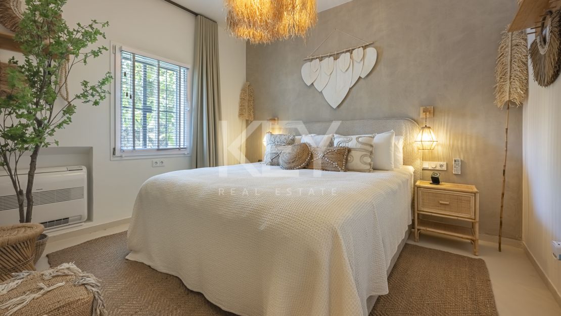 Современная вилла с бохо-шармом в Нуэва Андалусия