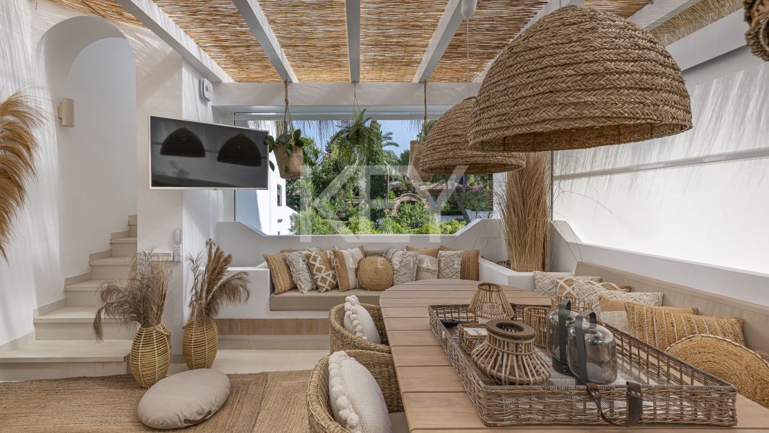 Современная вилла с бохо-шармом в Нуэва Андалусия