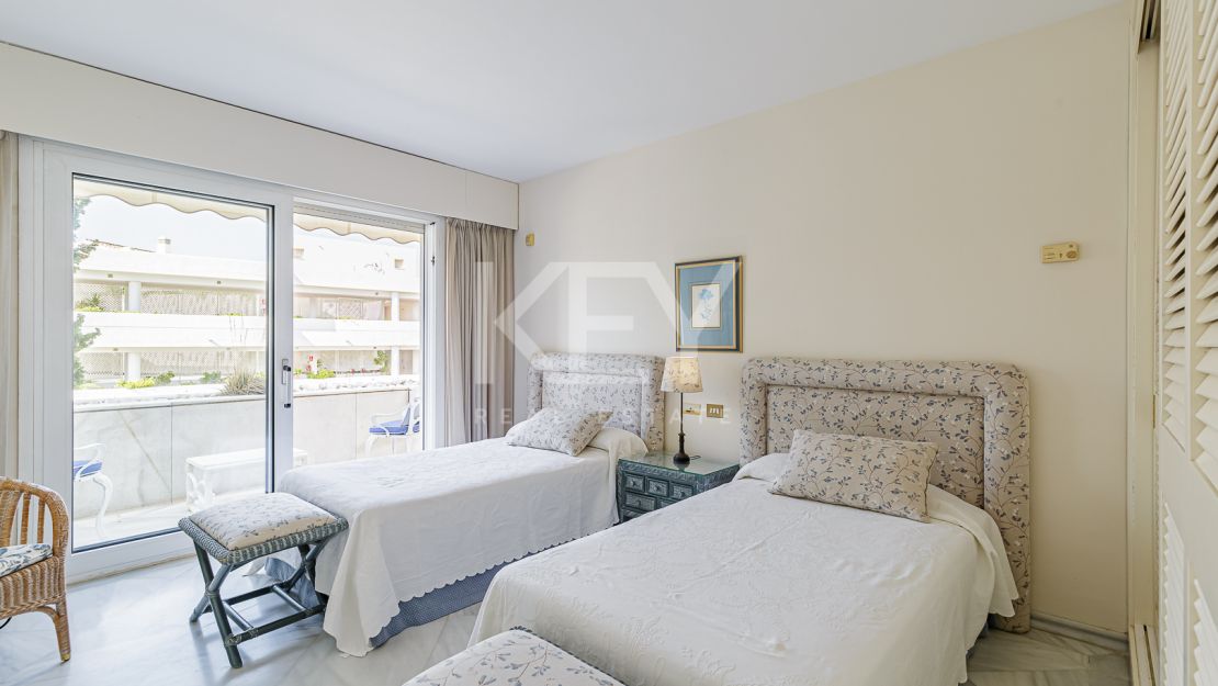 Ático espectacular con vistas al mar en Puerto Banús