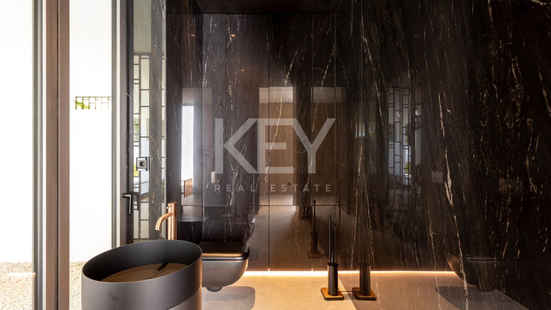 Modern villa in most iconic location in Marbella Golden Mile