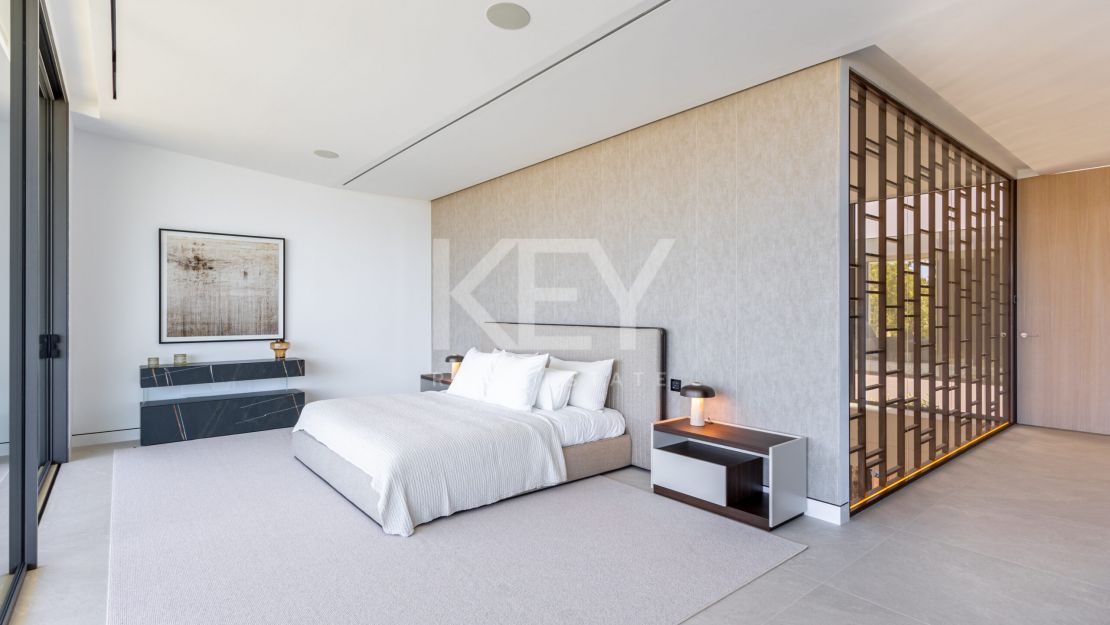 Modern villa in most iconic location in Marbella Golden Mile