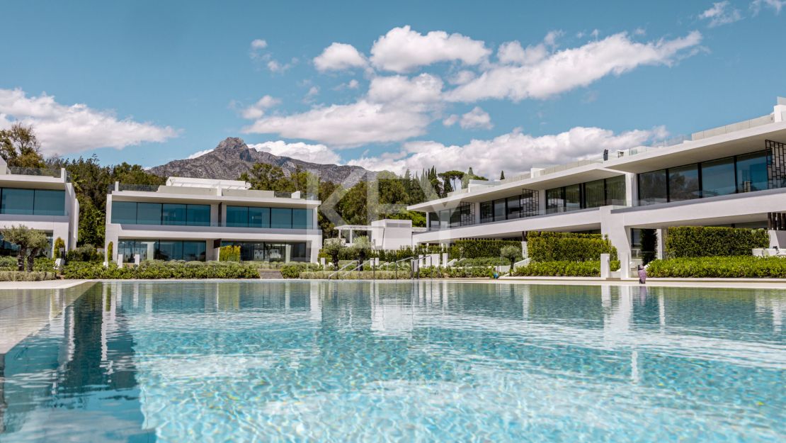 Modern villa in most iconic location in Marbella Golden Mile