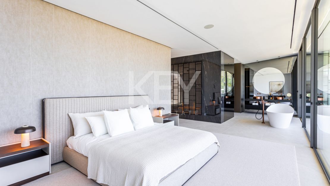 Modern villa in most iconic location in Marbella Golden Mile