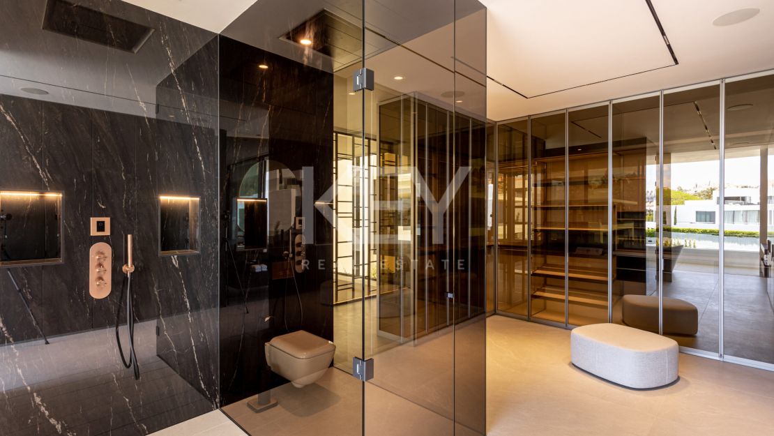 Modern villa in most iconic location in Marbella Golden Mile