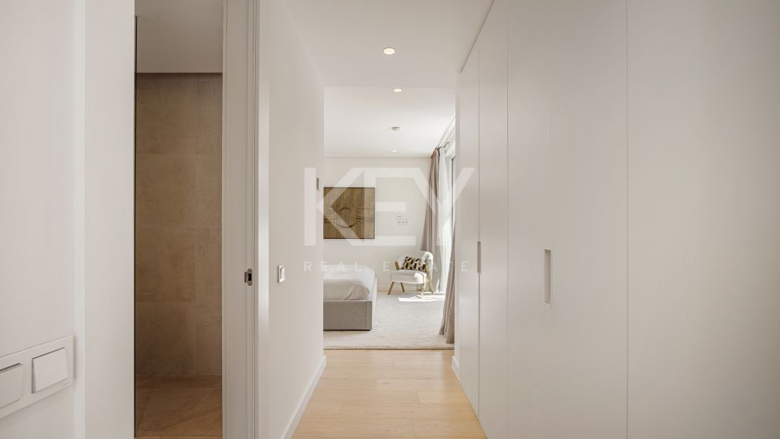 Современный пентхаус с панорамным видом на горы в Palo Alto, Охен