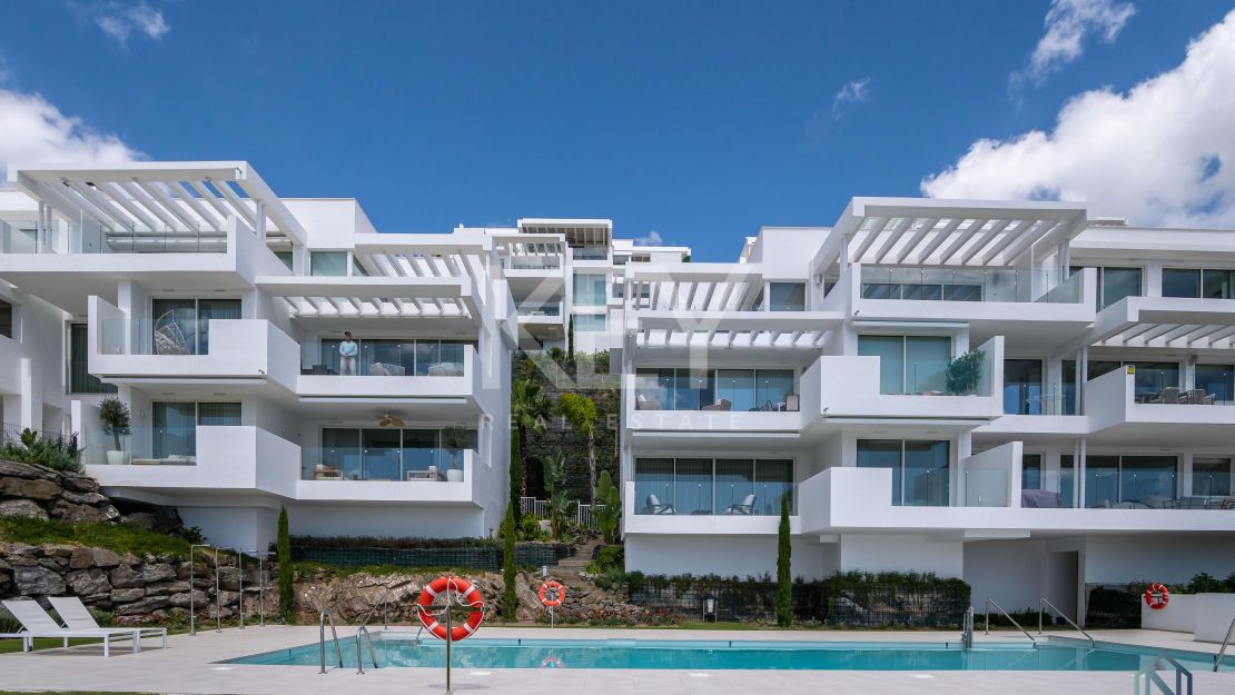 Современный пентхаус с панорамным видом на горы в Palo Alto, Охен