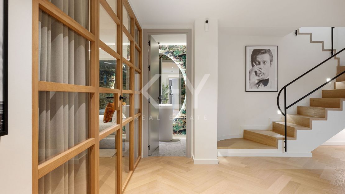 Скандинавский стиль таунхауса с современной роскошью в Club Sierra, Золотая Миля Марбельи