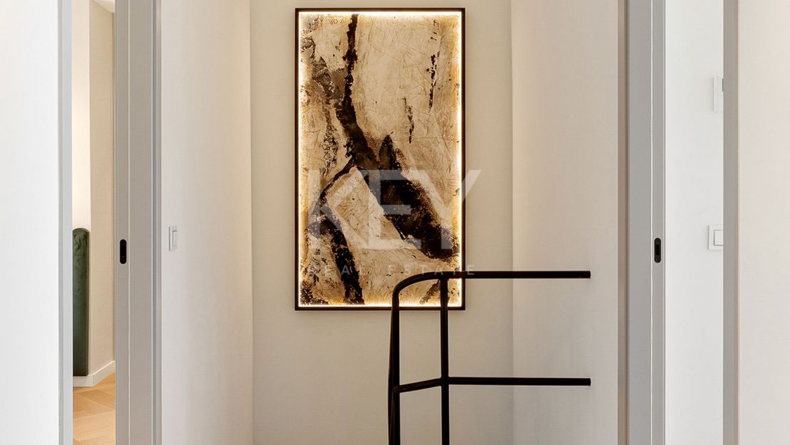 Скандинавский стиль таунхауса с современной роскошью в Club Sierra, Золотая Миля Марбельи