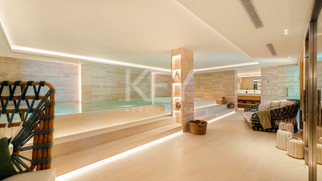 Elegancia arquitectónica: Villa con vistas al golf en Aloha, Nueva Andalucía