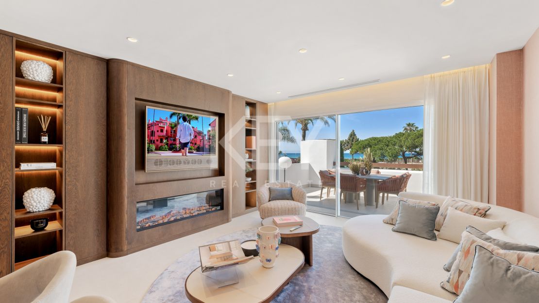 Ready-to-move-In beachside Apartment  with elegant modern finishes in Los Monteros Palm Beach, Marbella East