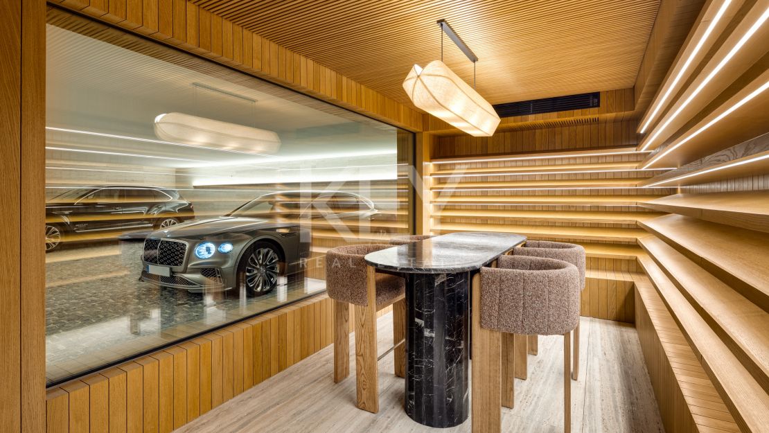 Архитектурный шедевр с видом на море и частным спа в Эль Мадроньяле, Бенахавис