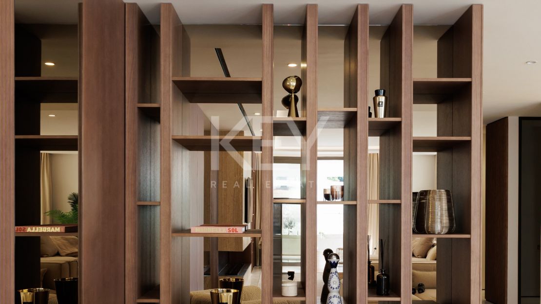 Ультра-стильные апартаменты на первом этаже с дизайнерским интерьером на Золотой Миле Марбельи