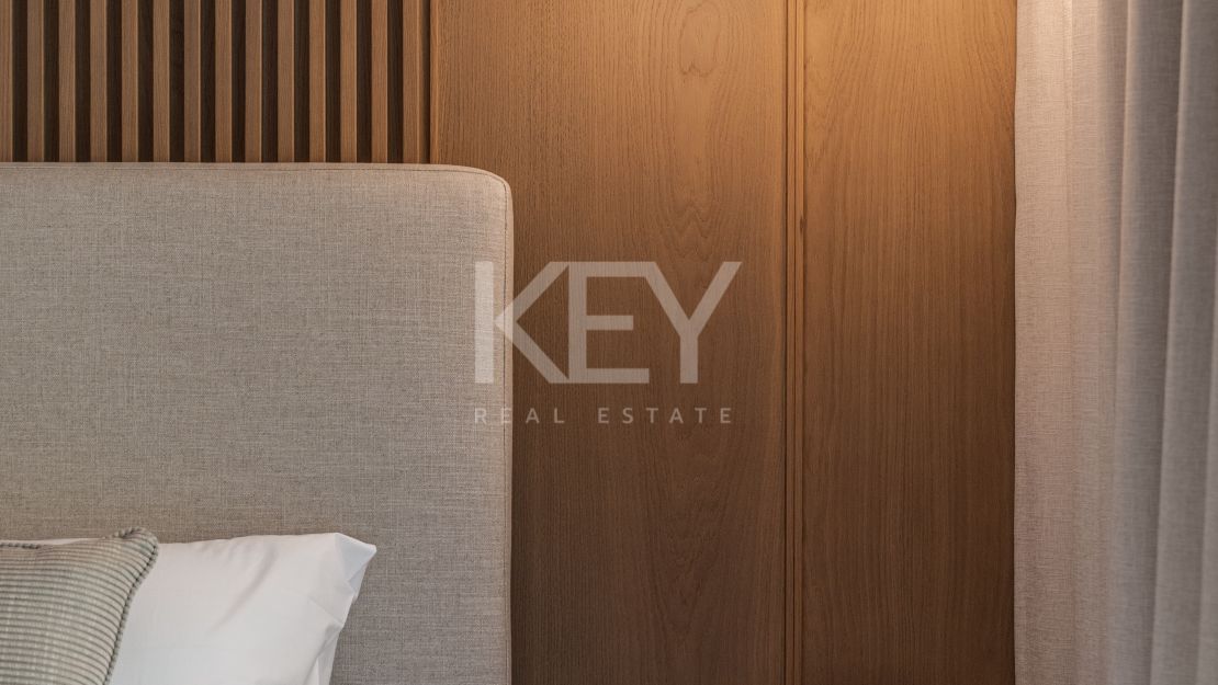 Fully renovated townhouse with sea views and rooftop lounge in La Quinta, Benahavís