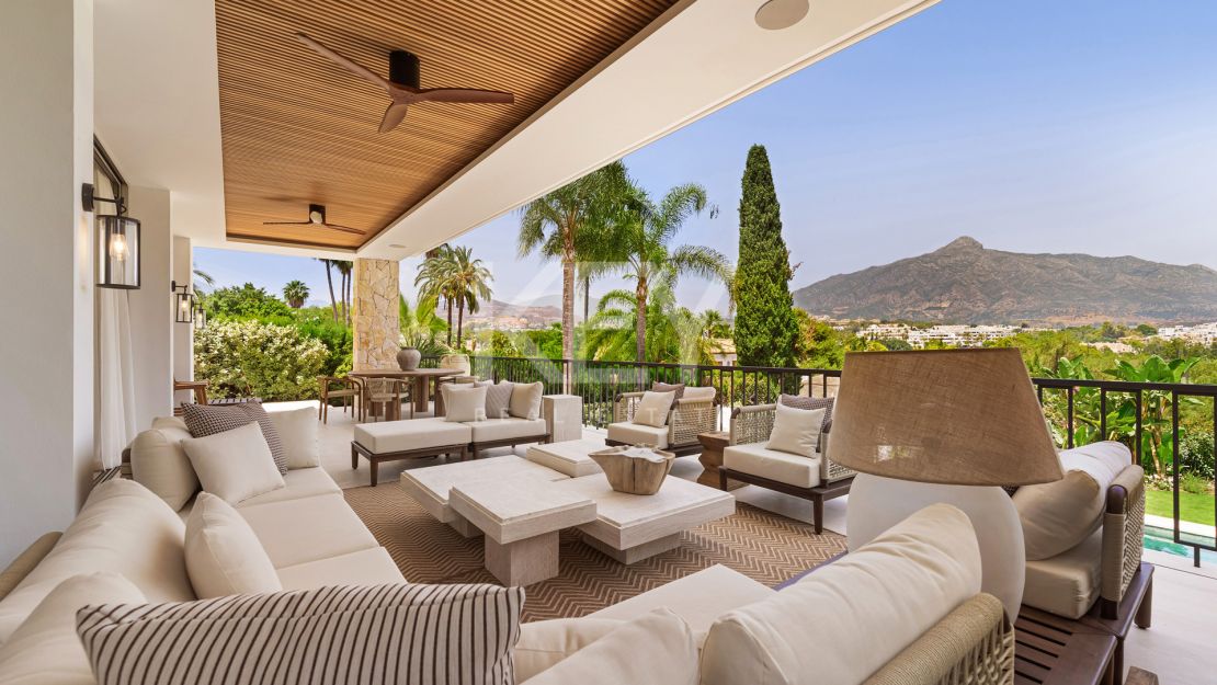 Villa de diseño con estilo mediterráneo orgánico en Nueva Andalucía, Marbella