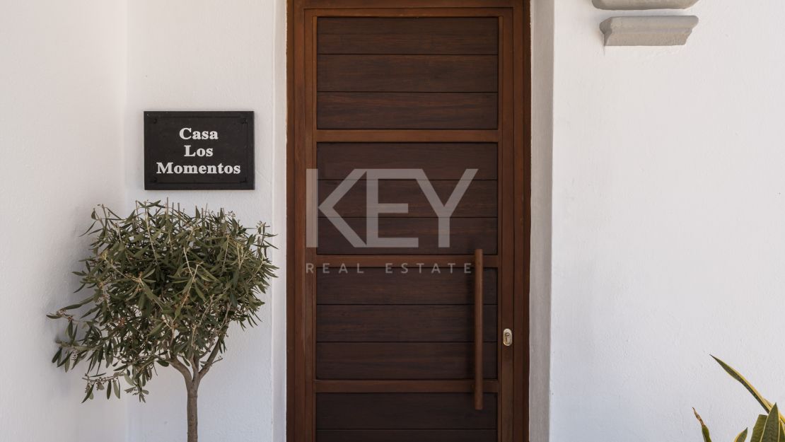 Средиземноморская вилла с частным бассейном рядом с Пуэрто Банус в Альтос дель Родео, Нуэва Андалусия