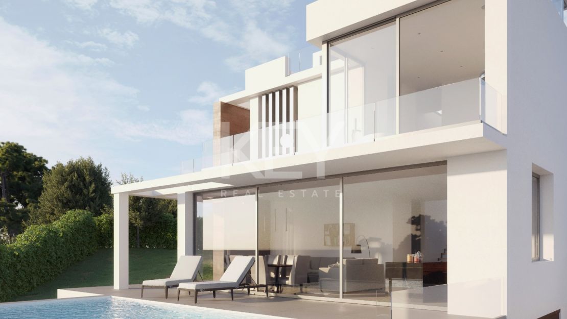 Contemporary off-plan villa near the beach in Buenas Noches, Estepona