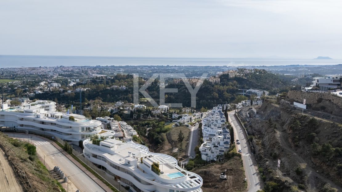 Modern ground floor apartment with panoramic views in The View Marbella, Benahavis