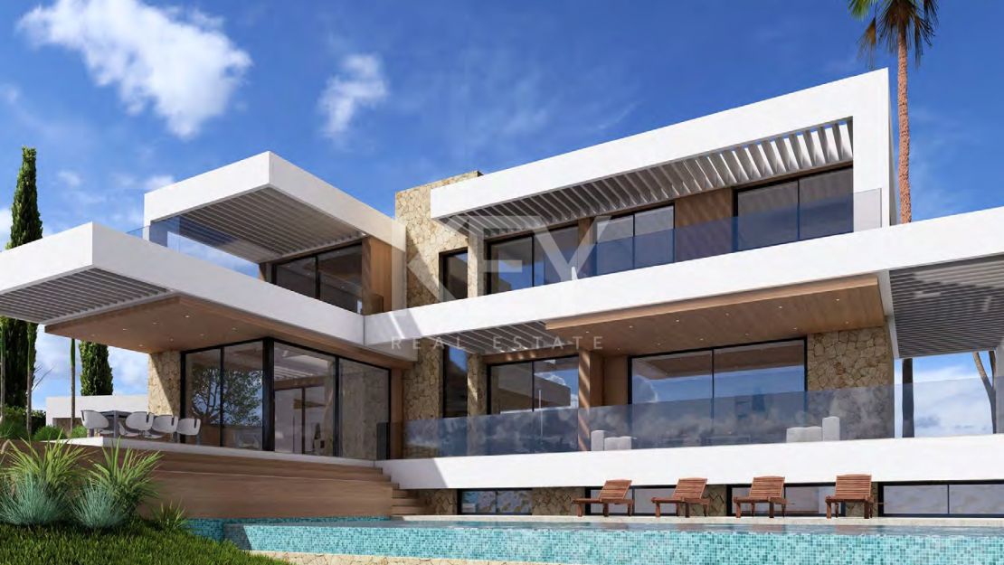 Современная вилла с видом на море и гольф-поля в охраняемом комплексе в Лос Фламингос, Бенахавис