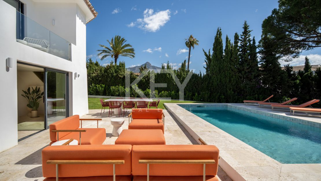 Elegant Mediterranean Villa in Nueva Andalucía, Marbella