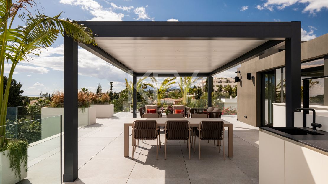 Современная вилла-шедевр у моря в Касабланке, Золотая Миля Марбельи