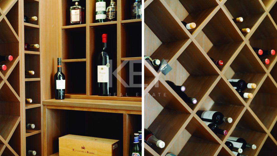 Современная семейная вилла с видом на гольф в самом сердце Нуэва Андалусия