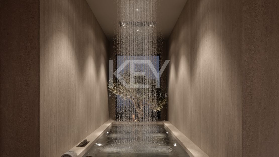 Элегантная дизайнерская вилла с видом на море и частным СПА в Нуэва Андалусия