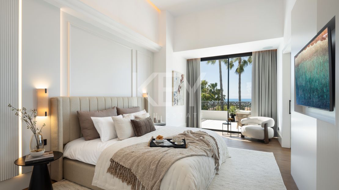 Villa de elegancia moderna con vistas panorámicas en Los Arqueros, Benahavís