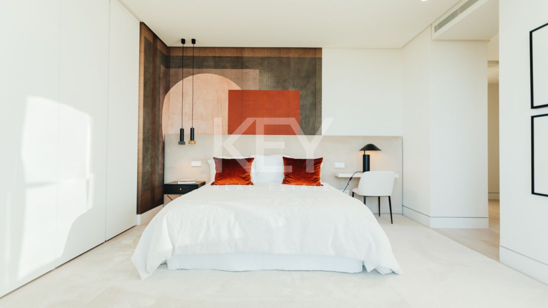 Исключительная современная вилла с панорамным видом на море в Ла Кинта, Бенахавис