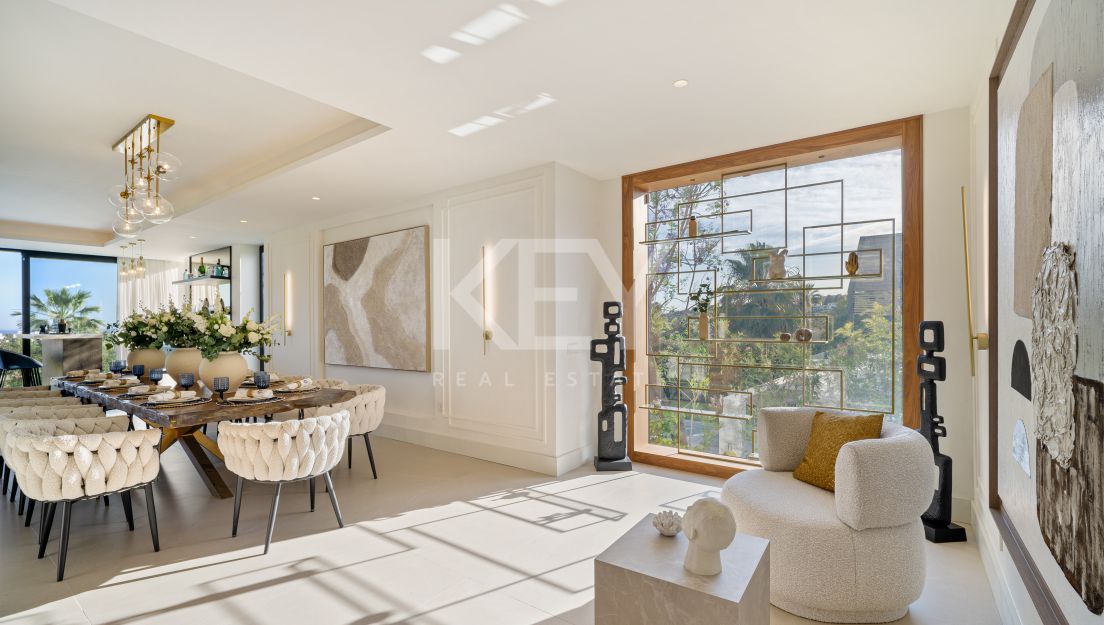 Villa contemporánea de lujo en primera línea de golf en Los Naranjos, Nueva Andalucía