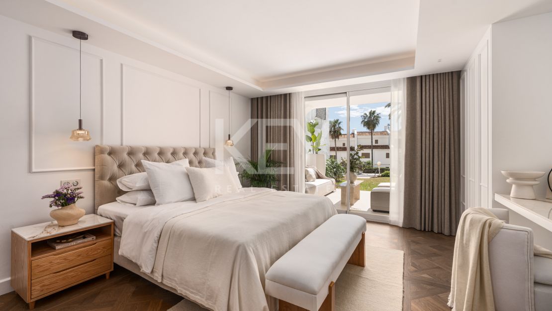 Frontline beach Apartment with Mediterranean charm on Coral Beach, Marbella Golden Mile