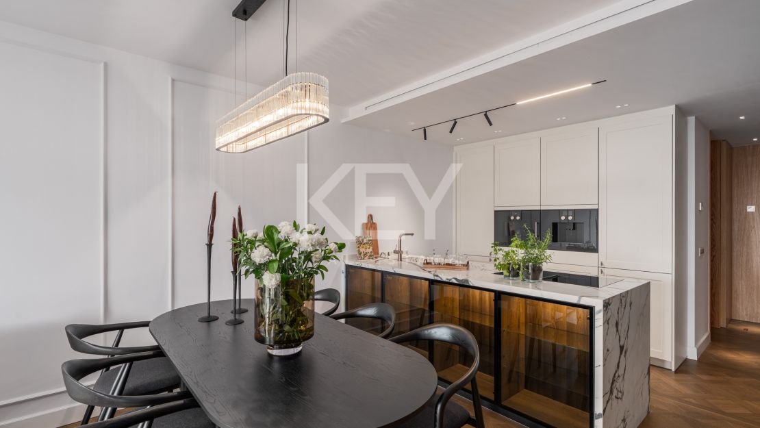 Frontline beach Apartment with Mediterranean charm on Coral Beach, Marbella Golden Mile