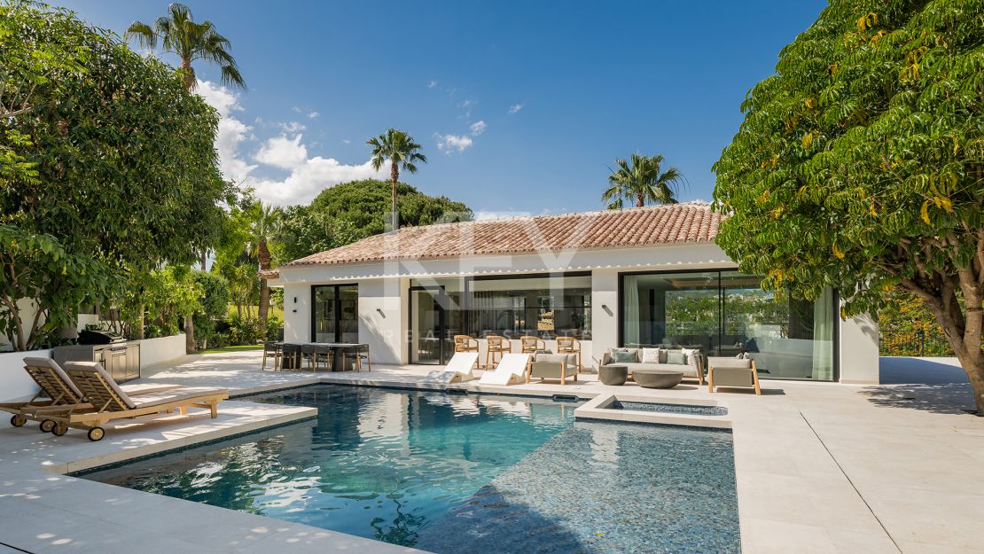 Андалузская вилла с видом на Ла Конча в Лас-Брисас, Нуэва Андалусия