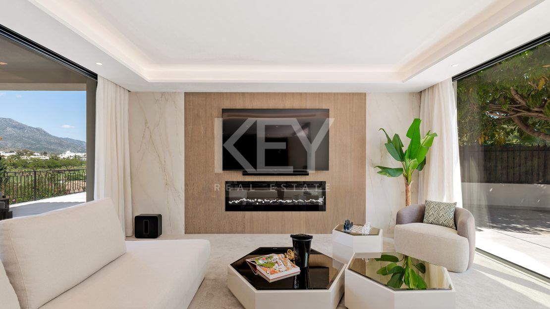 Андалузская вилла с видом на Ла Конча в Лас-Брисас, Нуэва Андалусия