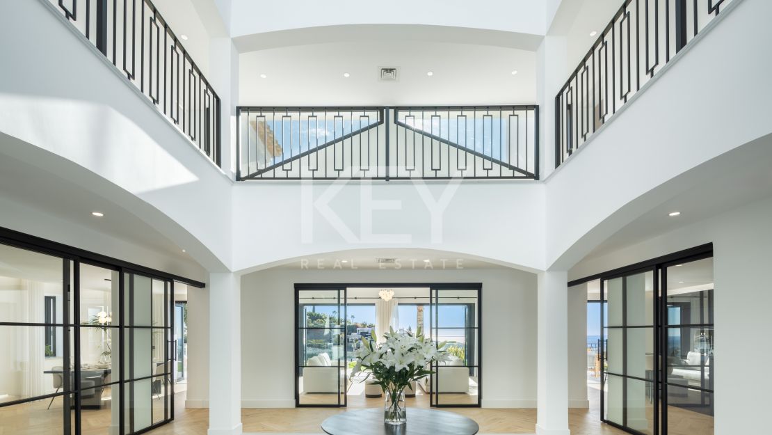 Вилла с панорамными видами и изысканным дизайном в Ла Кинта, Бенахавис